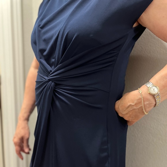 Navy blue cocktail dress, size 14. Will consider all offers. Never worn! - Picture 5 of 5